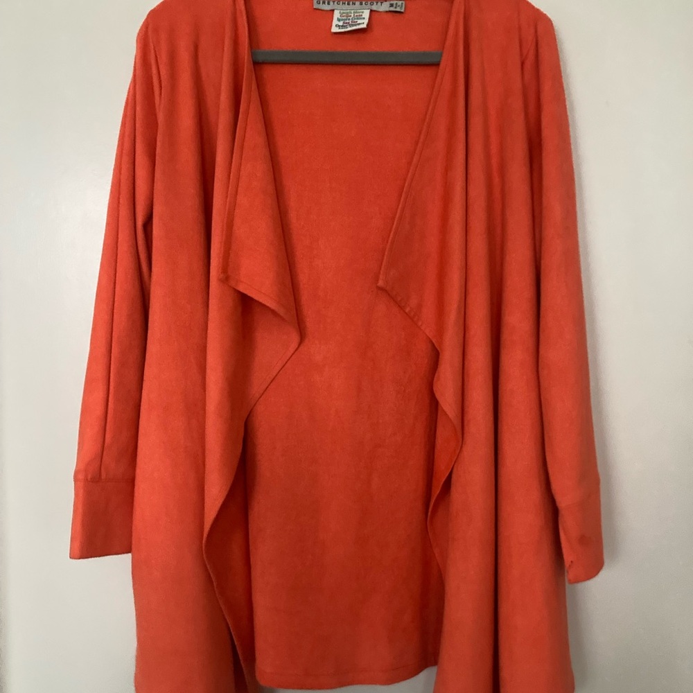 Orange SuedeCardigan!!!Great for Halloween! 🎃 looks good with a belt!